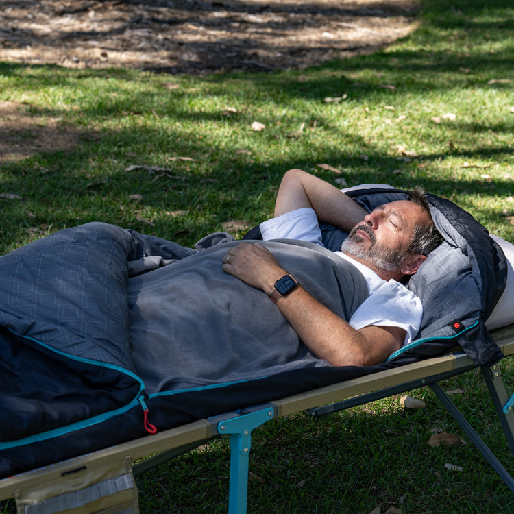 Quest brass Monkey Sleeping Bag Fleece Overlay